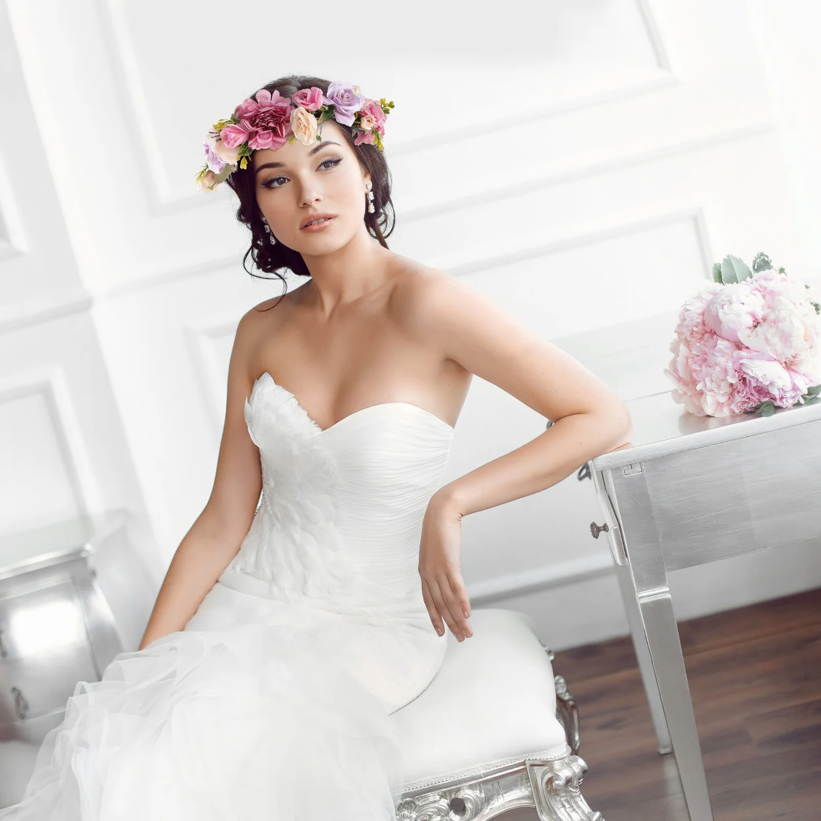 

Rose Flower Crown Headband Realistic Simulation Floral Design Adjustable for Women Elegant Wedding Bridal Party Wear