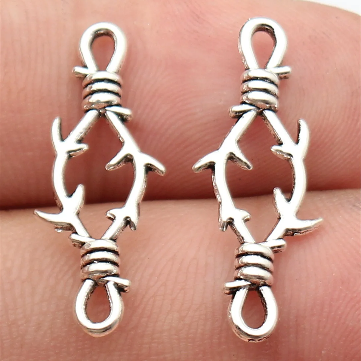 40pcs 27x10mm(1.06x0.39inch) Antique Silver Color Thorn Connector For Hand Crafts Making