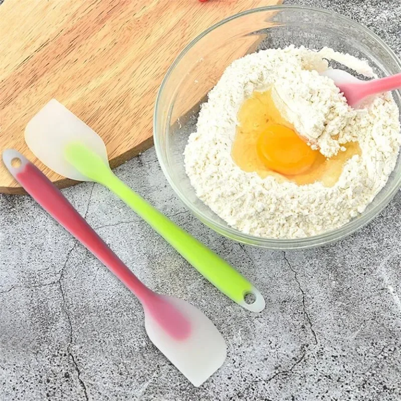 Kitchen Gadgets Cake Baking Kitchens Accessories Cream Cooking Bakeware Silicone Nonstick Pastry Food Grade Spatula Butter Bar