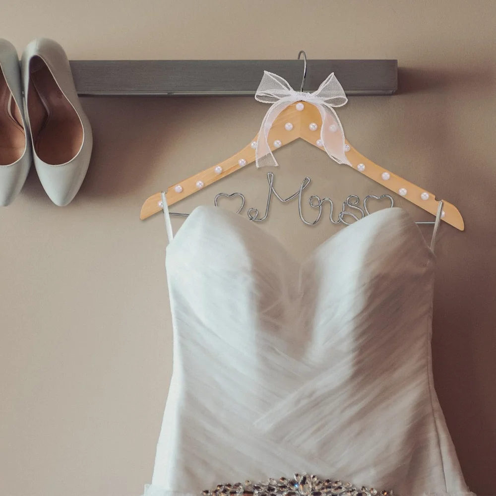 Holzperlen-Dekor, Brautkleid-Aufhänger, Brautparty, Hochzeitsgeschenk für die zukünftige Braut, Brautparty-Zubehör – Detail 6
