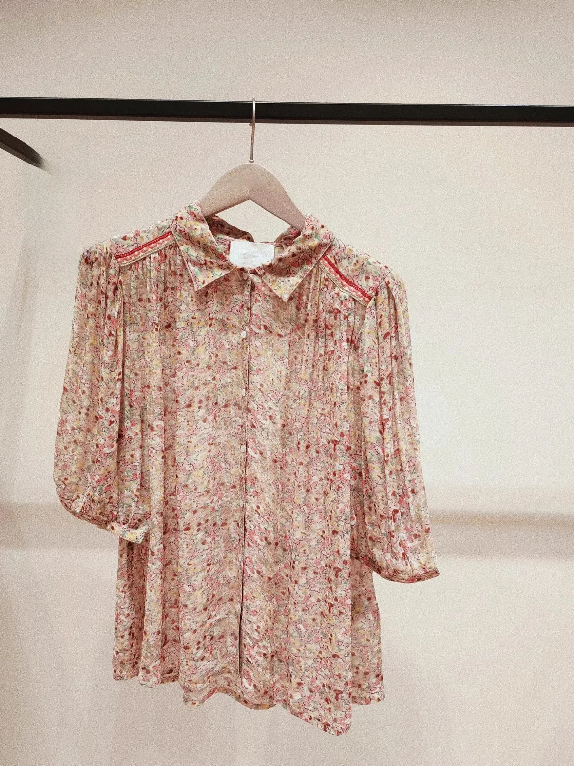 

Heidd BA2025, ранняя осень, винтажный праздничный топ с цветочным принтом, женский свободный крой, обычная длина све, застежка на пуговицы