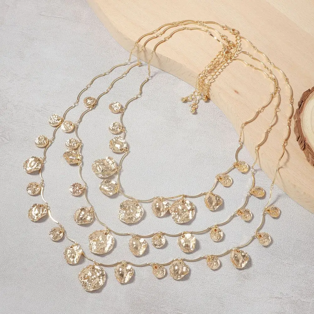 

Personalized Round Pendant Tassels Necklaces Multilayer Geometric Collarbone Chain Irregular Cold Wind Girl Clothing Accessories