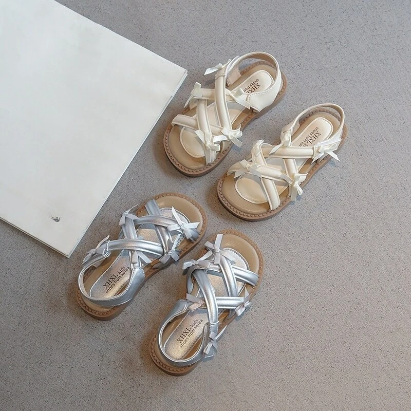 Summer Girls Princess Sandals Sweet Bow Kids Open-toe Flat Sandals Cross Strap Simple Children's Princess Shoes Outdoor School