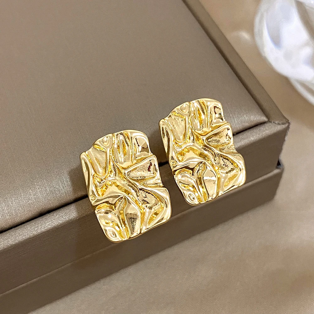 Vintage Irregular Pleated Hammered Metal Earrings for Women Personalized Gold Color Square Wrinkled Earrings Fashion Jewelry