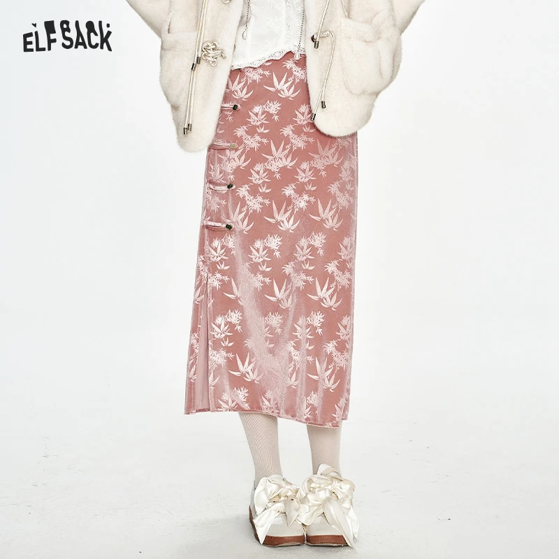 ELFSACK 2024 Winter New Arrivals Neo-Chinese Style Velvet Bamboo Leaf Print Slit Skirt For Women Sweet Elegant Long Skirt