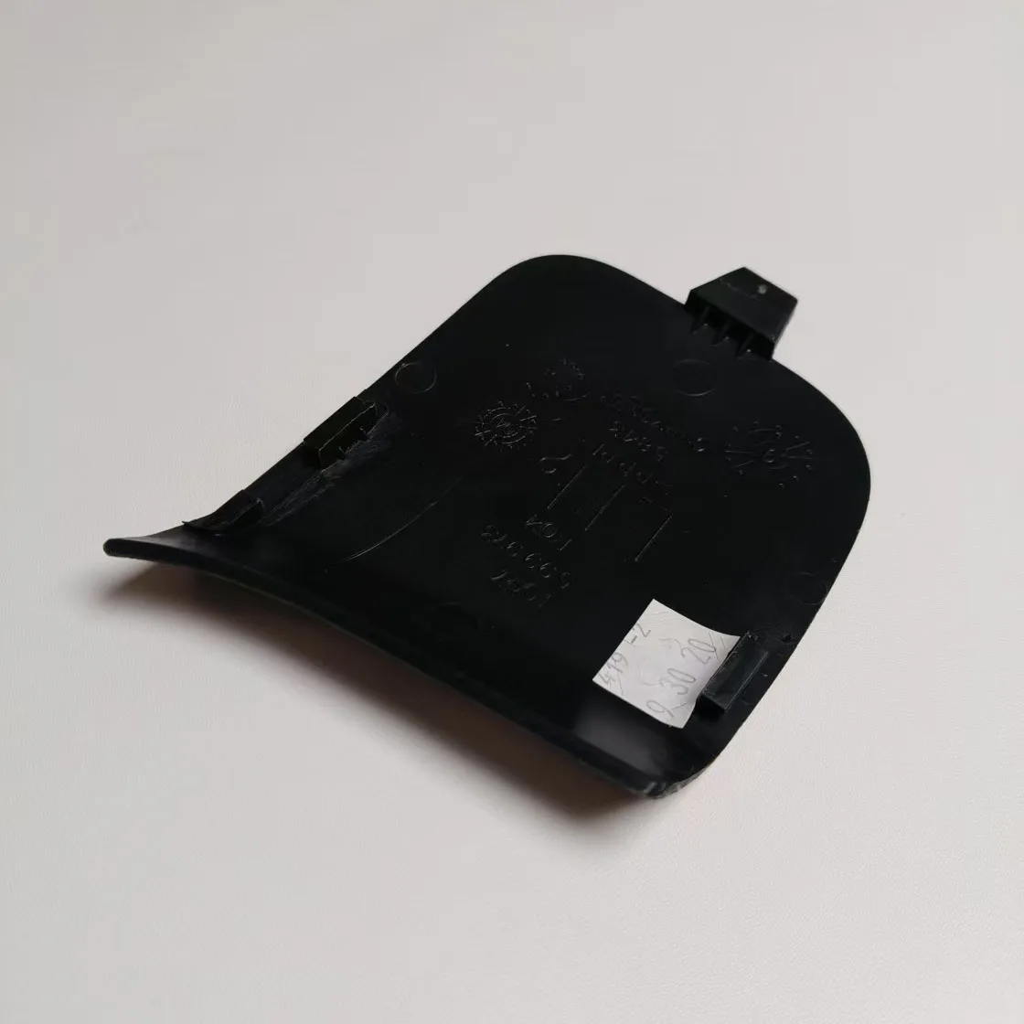 Cocok untuk Jeep Commander Grand Cherokee Sabuk Pengaman Sisi Pengemudi Penutup Jangkar Batu Tulis Gelap 5KD27XDVAA