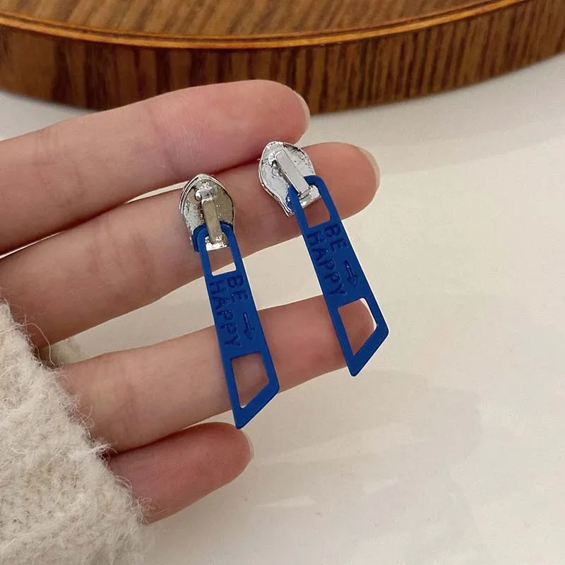 Baumelnde Ohrringe im Y2K-Stil mit Reißverschluss für Frauen, kreatives Design, verschiedene mehrere Bonbonfarben, Trend-Ohr-Accessoires, Modeschmuck – Detail 4