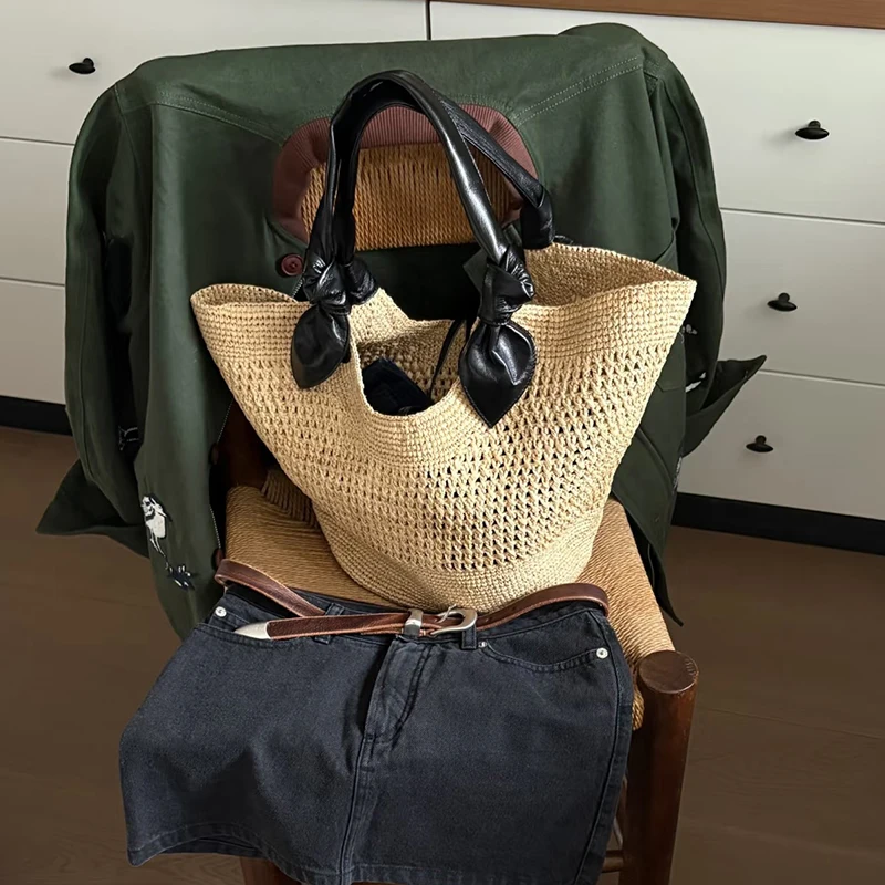 

New Hollow Woven Straw Woven Shopping Bag Vacation Beach Mesh Bag Fashionable and Simple Commuting Bag
