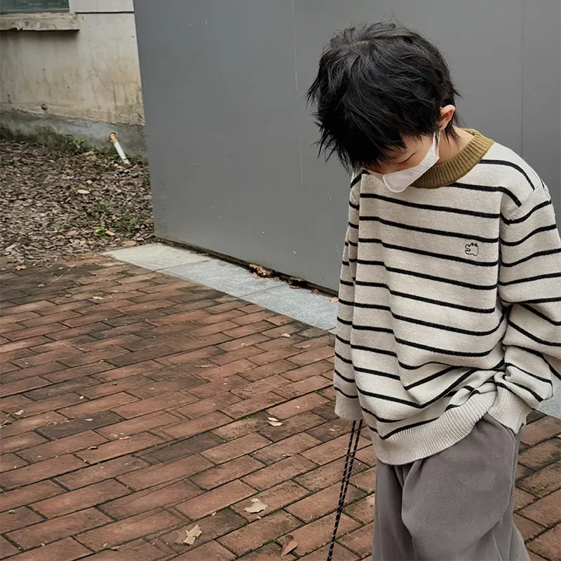 

Kids' Sweater 2023 Winter New Boy's Pullover Medium and Large Children's Fashion Striped Sweater