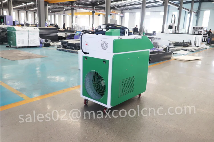 Fiber Laser Cleaning Machine 1000W Energy-Saving High Efficient Rust Removal for Metal Oil Stain