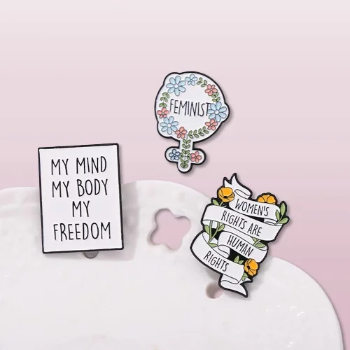 Булавки-на-заказ-феминистские-броши-self-love-the-future-is-female-значки-на-лацканах-цитаты-ювелирные-изделия-подарок-для-друзей-девушки-сила-эмаль