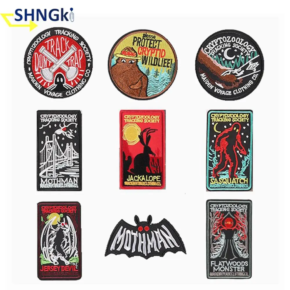 1pcs Fashion Embroidery Iron On Patches Monster Cloth Appliques Mothman Badge Extraterrestrials Tracking Emblem For Jacket