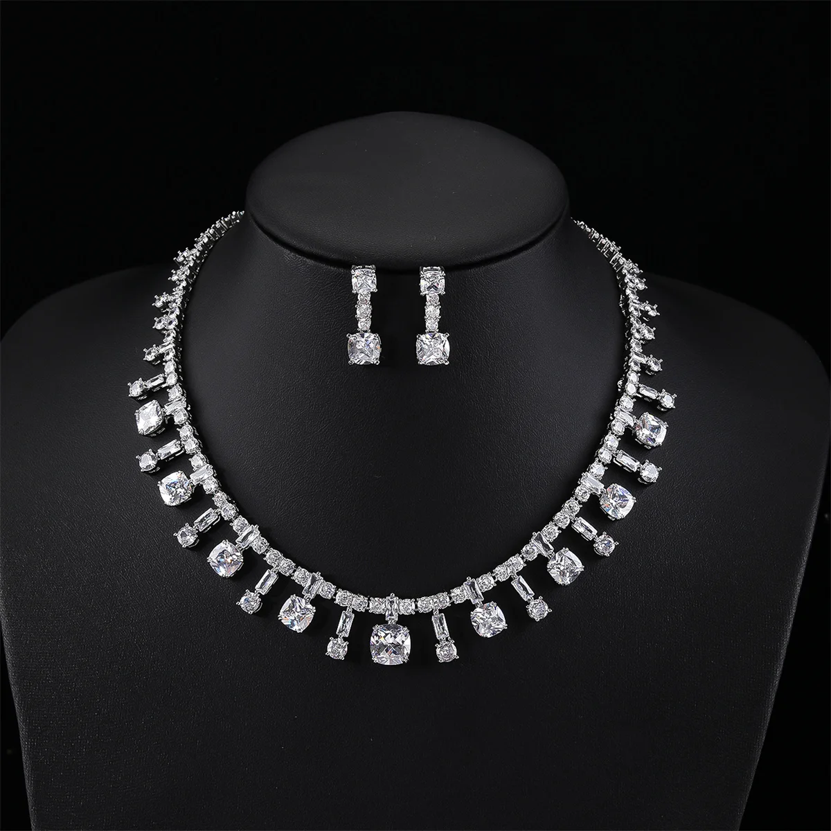 

Elegant Square Cubic Zirconia 2PCS Jewelry Sets For Women Bride Wedding White Necklace And Earrings Accessories CN10788