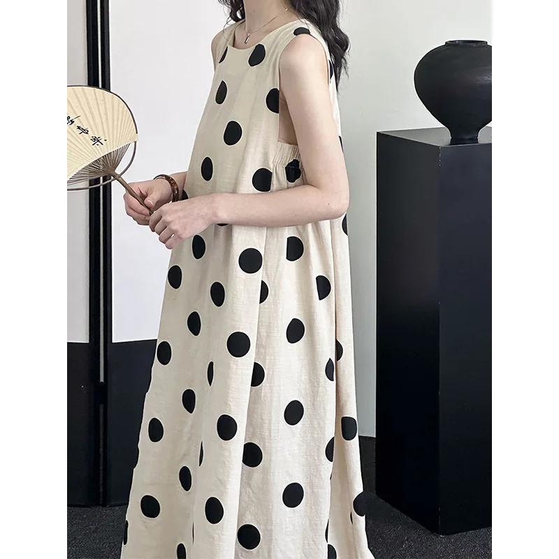 

2024 Spring/Summer New Sleeveless Dress Women's Korean Round Neck Polka Dot Style Aging Reducing Skirt