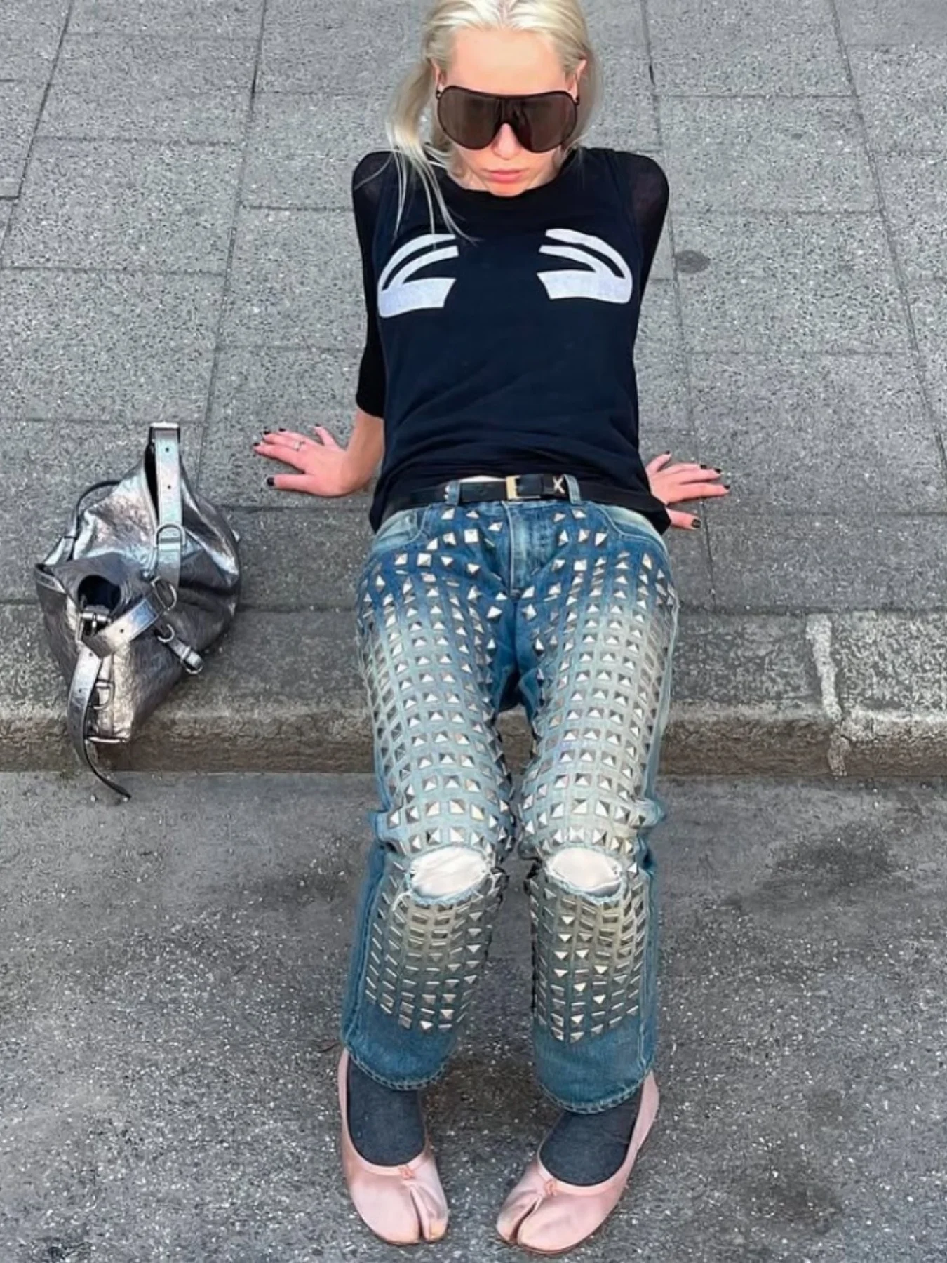 American retro studded ripped washed denim jeans, spicy girl street high waisted slim fit high street style straight leg pants