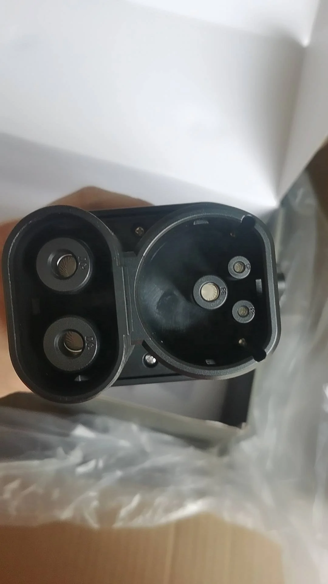 EV Fast Charging Factory Price Plug 200A DC EV Charger Connector GBT To CCS2 Adapter