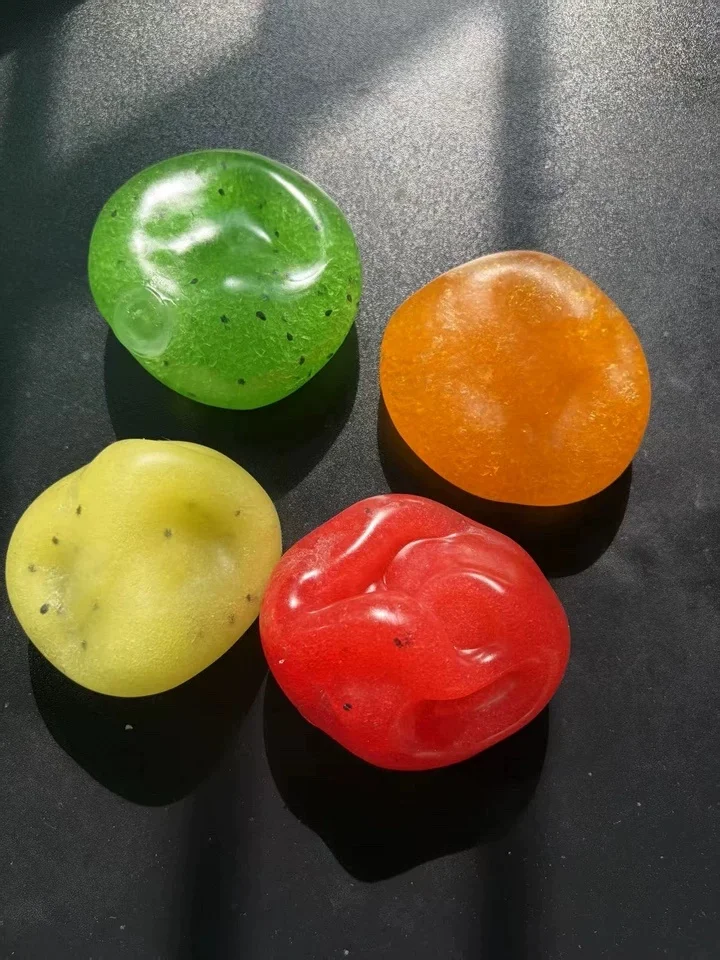 Assorted Fruit Fluid Squishy Small Desktop Ornament Soft Gel Squeeze Toy Random Color Realistic Fruit Fidget Toy Stress Relief