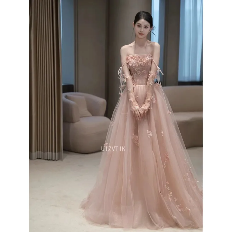 فساتين سهرة أنيقة وردية لامعة للنساء كوريا صور تبادل لاطلاق النار فساتين زفاف مثير السباغيتي الأشرطة الزهور بريق فساتين حفلات