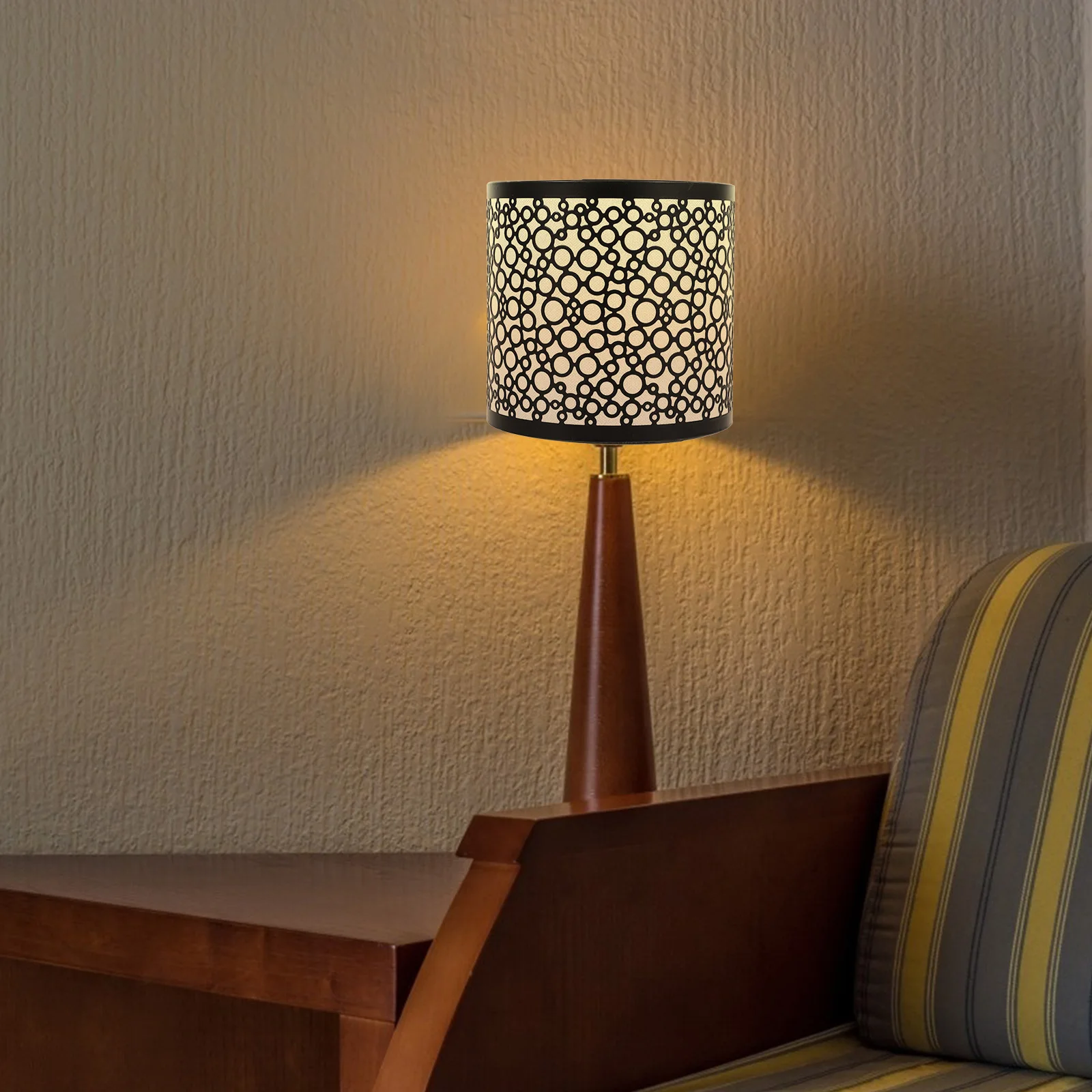 

Iron Modern Hollow Lampshade Black Pendant Light Cover Retro Ceiling Light Fixture for Home Kitchen Bar Corridor