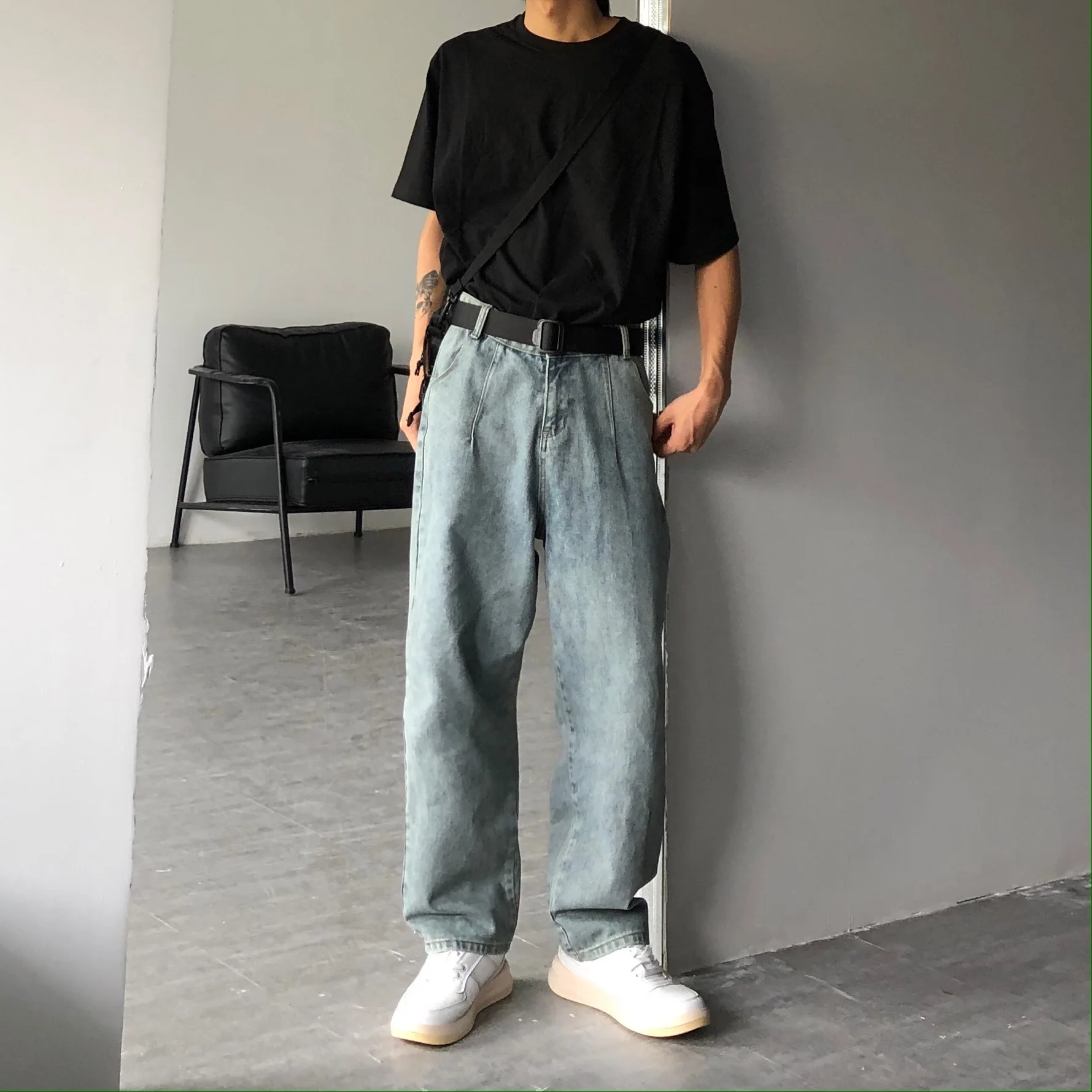 

2023 Japanese Style Jeans Men Baggy Vintage Denim Trousers Straight Pants Spring Fashion Korean Streetwear Male Loose Denim D114