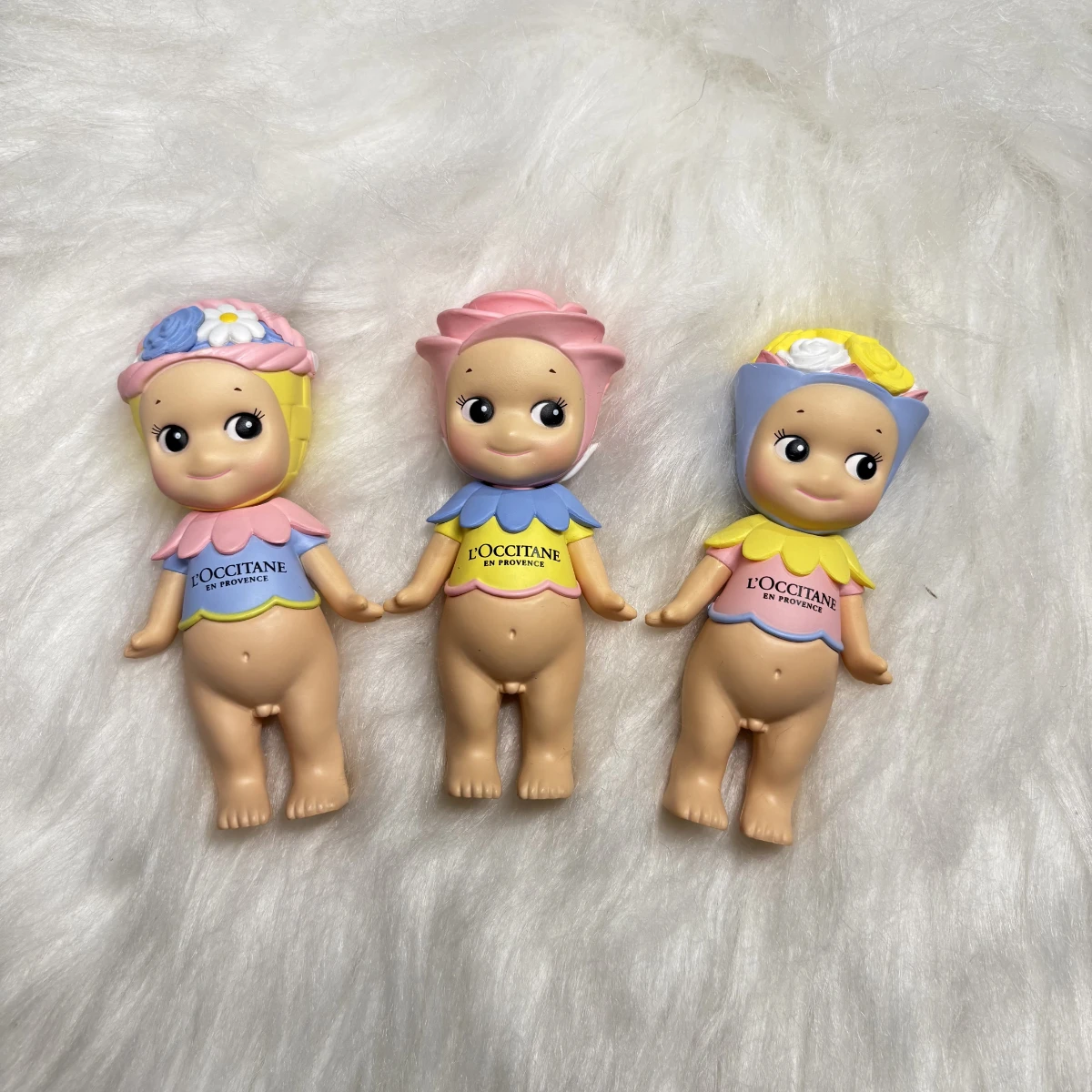 

Мини-фигурка sonny angel L'OCCITANE Collaboration Rose Series Дизайны были в порядку, что в серии ValentineSeries 2018 года