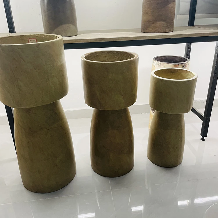 

2026 Garden Planter DesignManufacturers Wholesale Tall Decorative Planter Flower Pot Fiber Clay Pot for Indoor Outdoor Plants