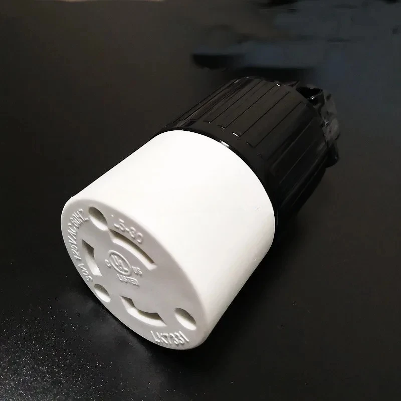 Nema L5-30R Pull-Up…