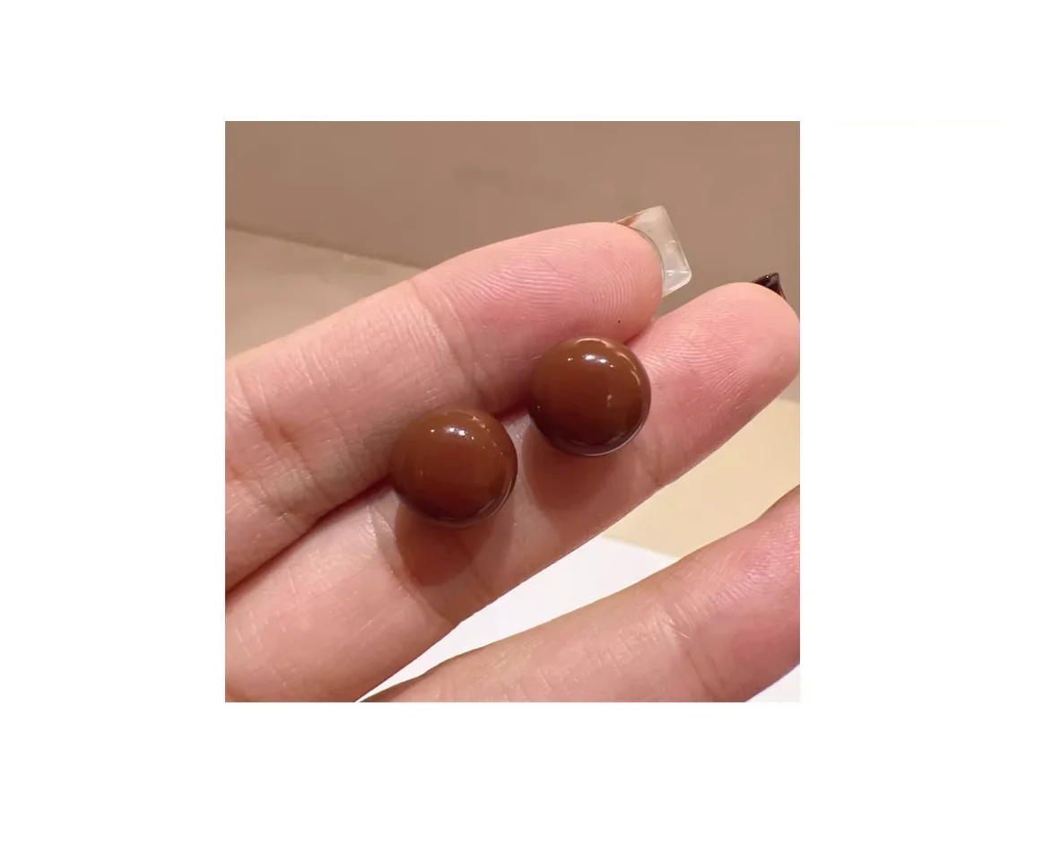 NEW BEAUTIFUL GENUINE 8mm CHOCOLATE BUTTON PEARL STUD EARRINGS