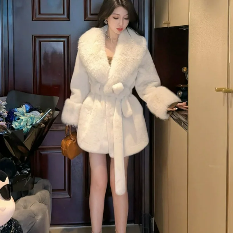 2023 New High-grade Imitation Fox Fur Coat Female Winter Temperament Lace-up Long Mao Mao Fashion Casual and Comfortable Coat