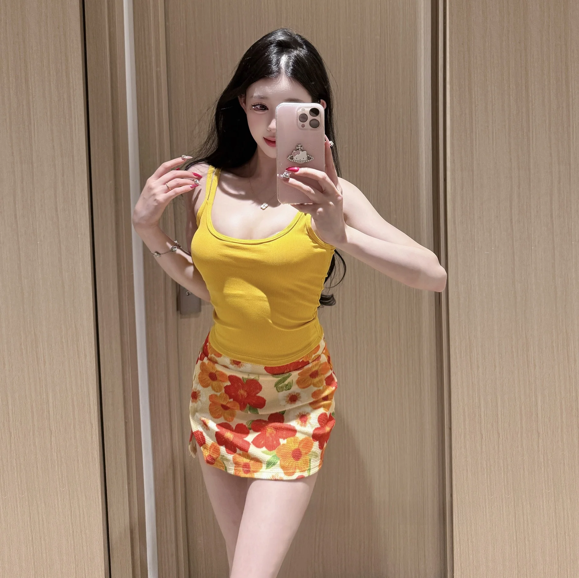 

Женский красивый сексуальный купальник-тройка для студенток с маленькой грудью, консервативный, для термальных источников, с юбкой, для плавания