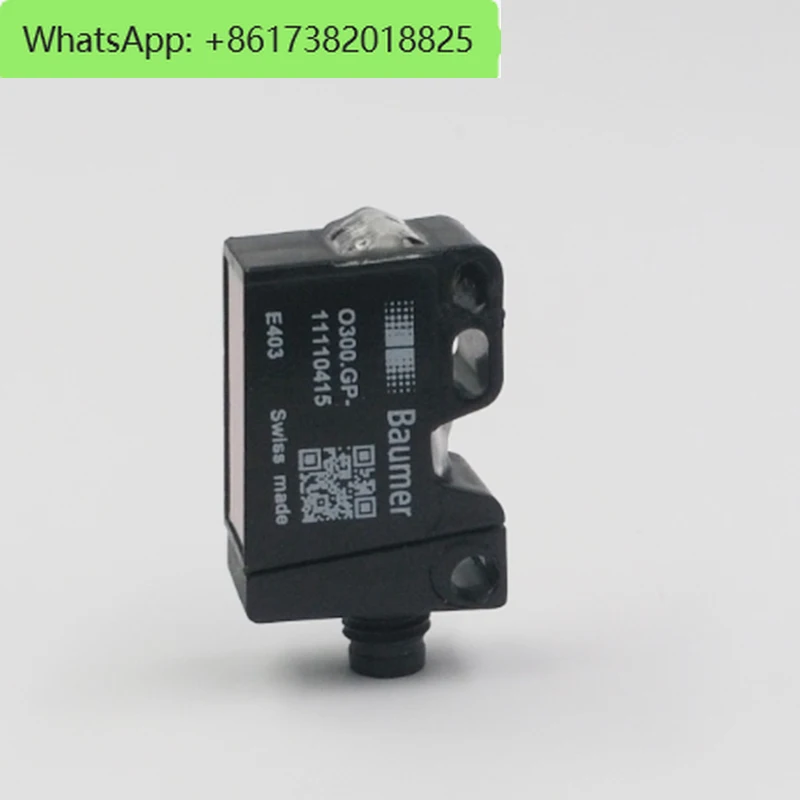 Photoelectric switch sensor O300.GP-11110415 baumer sensor Lichtquelle PinPoint LED gepulst  IP67 new original  O300.ZR-11128017