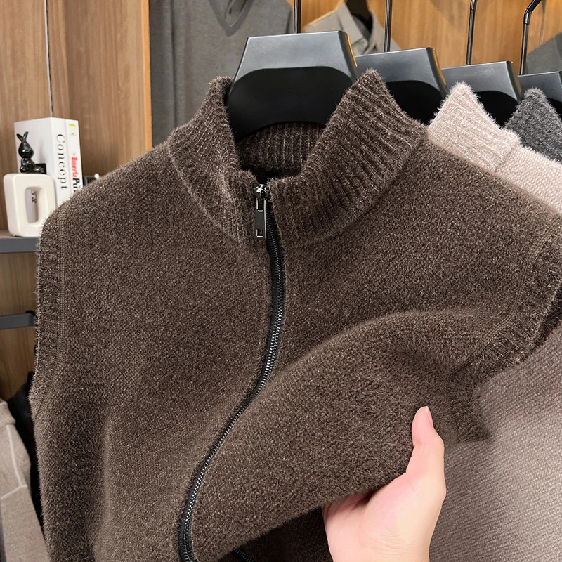

High-end Men's Sweater Vest, Lapel Collar, Sleeveless Waistcoat, Knit Cardigan Outerwear for Spring and Autumn Casual Wear