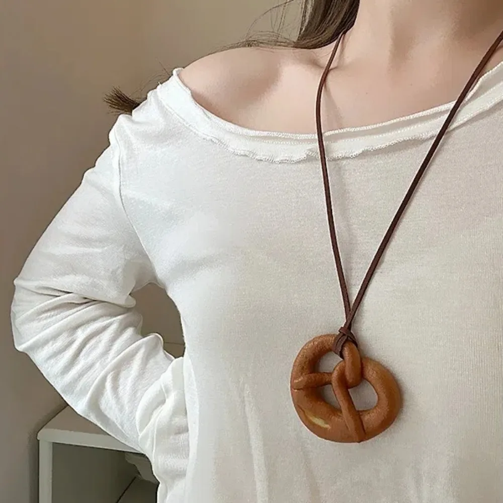 Handmade Bread Bread Pendant Necklace Bread Food Alkaline Water Fashion Versatile Pendant Gift Cute Donut Croissant Necklace