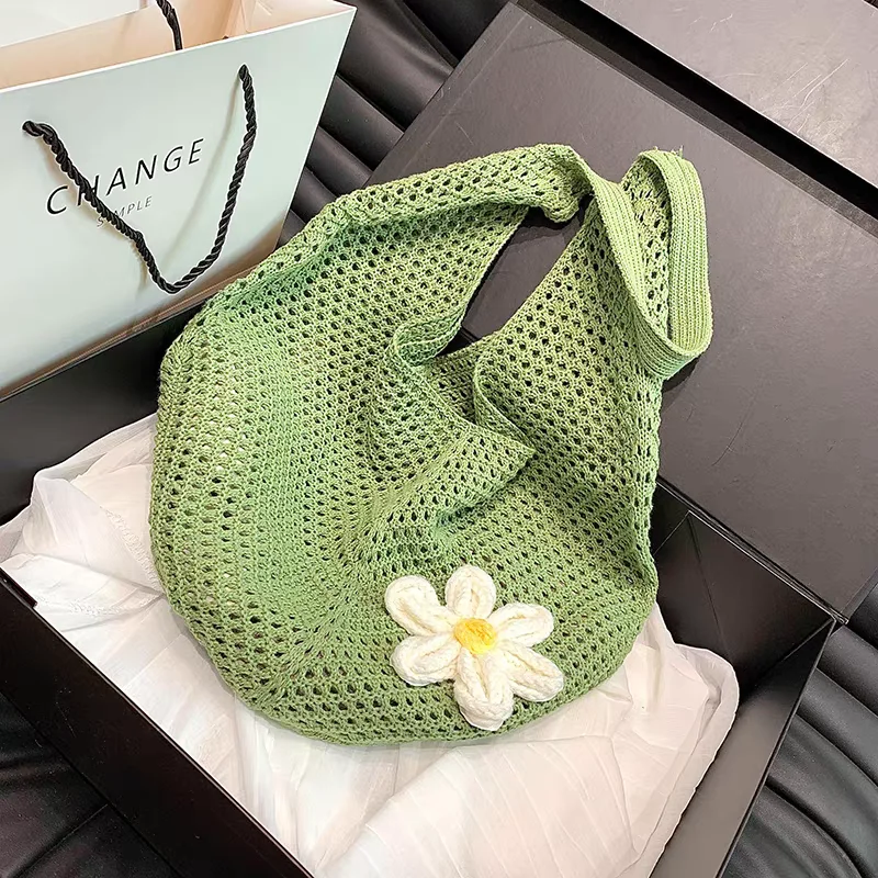 

European American Fashion Straw Bag Niche Design Flower Pattern Simple Casual Bags Large Capacity Tote Bag Hand-woven Beach Bags