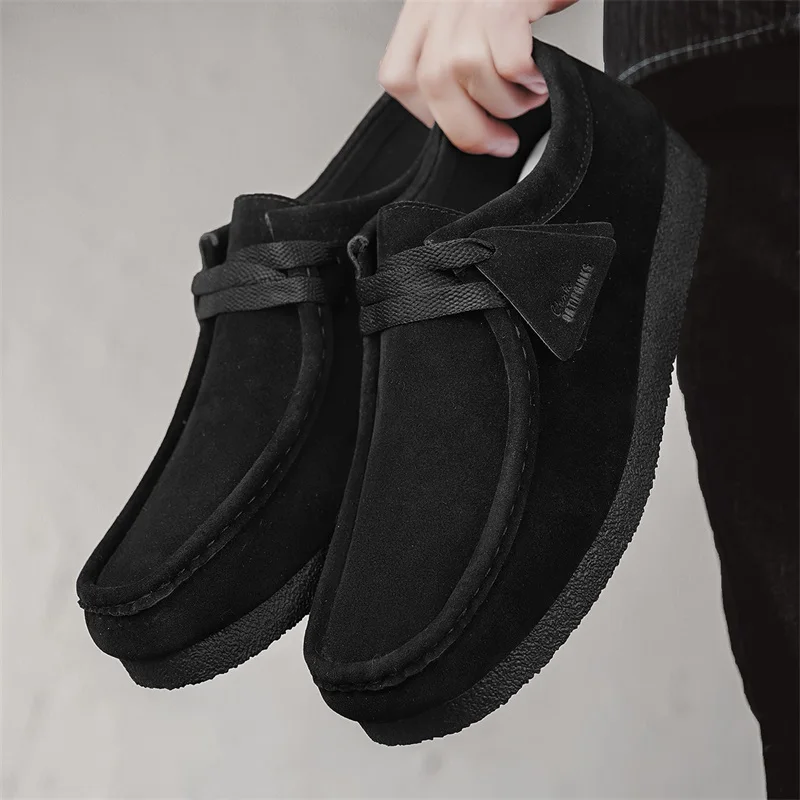 Leichte Freizeitschuhe für Herren. Ein Paar Herren-Freizeit-Laufschuhe für den Frühling/Sommer im Freien. Größen 39 bis 47 – Detail 5