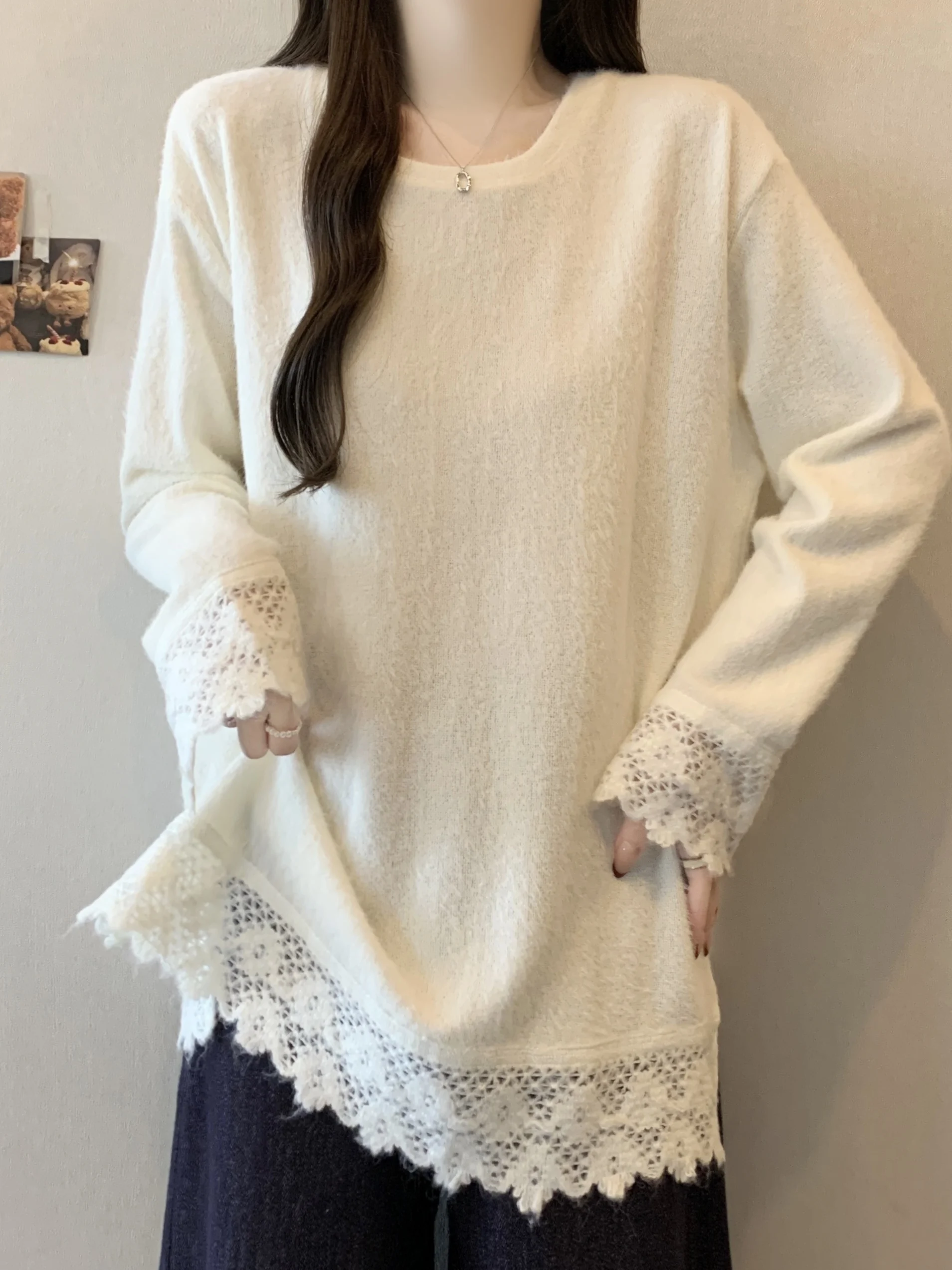 Lace Splice Long Sleeve Knitted Base Shirt Women's Spring Autumn New Large Size Fashionable Mid-Length Butt Covering Top