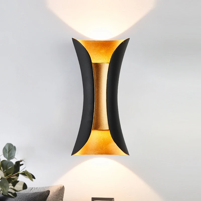 

Black Golden Led Wall Light Up Down Popular Living Room Hotel Corridor Asile Bedside Sconce Balcony Garden Decor Porch Lamp 6W