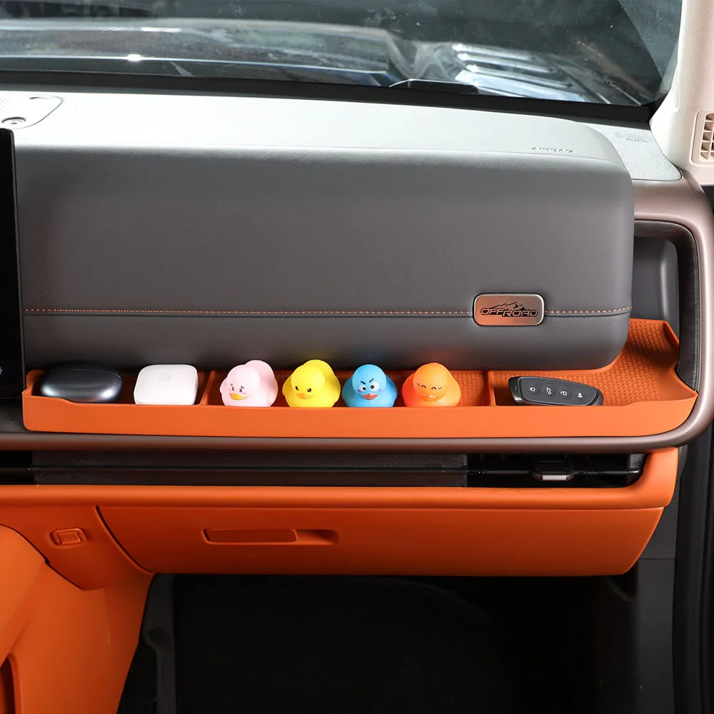 Front passenger storage silicone pad For GWM HAVAL H10 2026 center console storage box Car Modification Supplies
