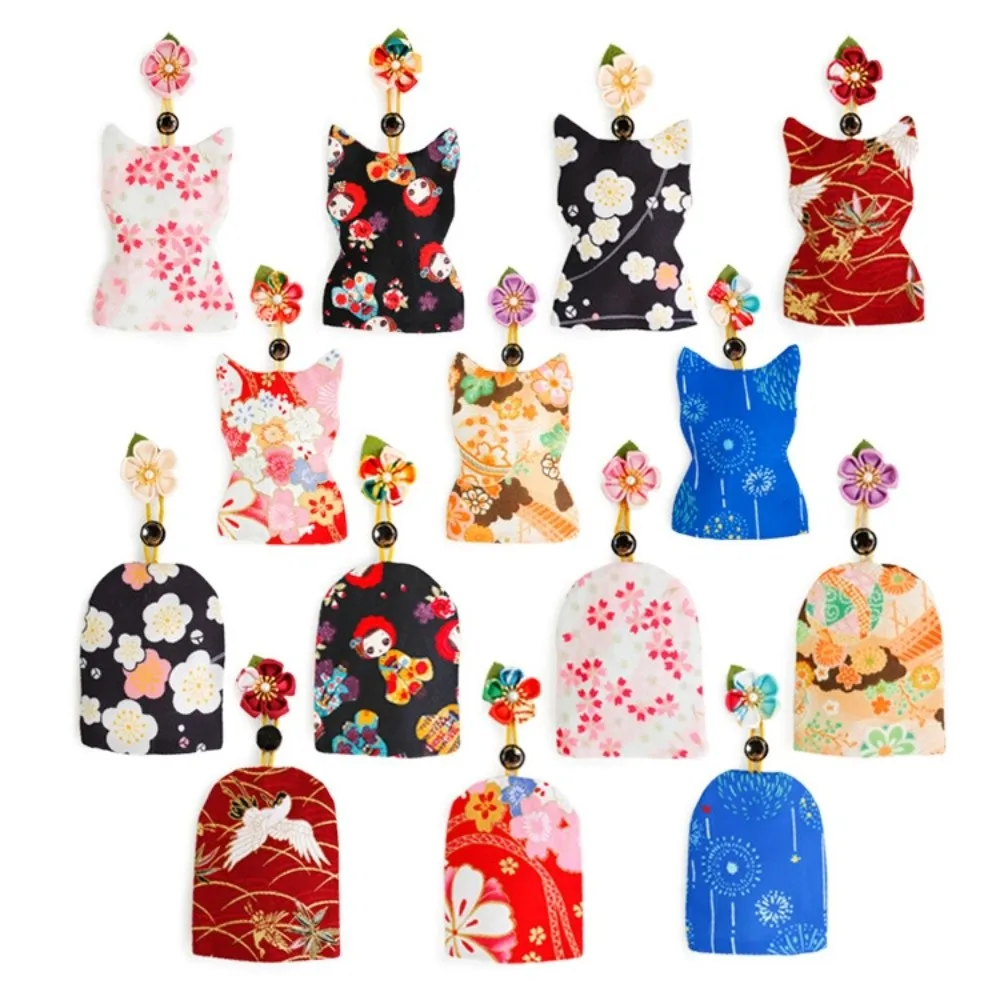 Japanese Style Pull Out Key Case Portable Keyring Storage Fabric Key Holder Pull Rope Mechanism Arch Kitty Keychain Bag Gifts