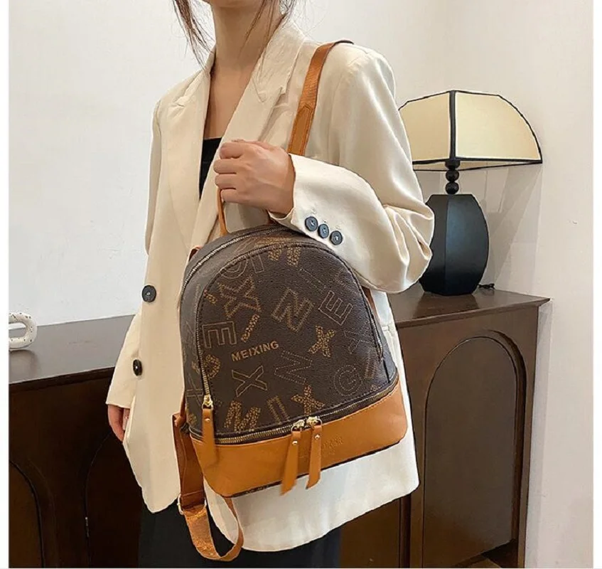 

New Women Korean Fashion Letter Designer Leather Backpack Luxury Large Capacity Shoulder Bags School Bag Messenger Bag Totes