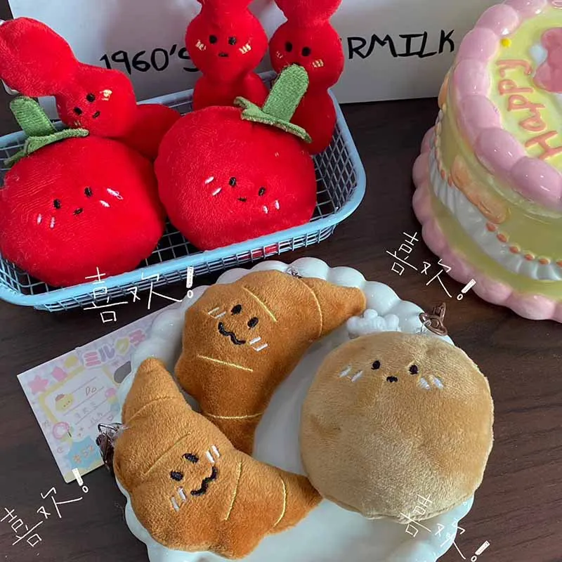 Japanse schattige voedsel spelen pluche pop sleutelhanger leuk brood aardappel tomaat levensechte pluche pop hanger sleutelhanger creatieve kindercadeau
