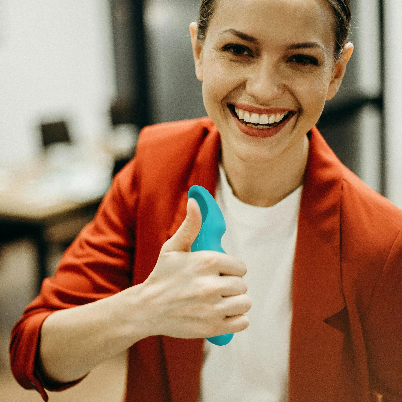 

Ergonomic Thumb Massager for Deep Tissue Relief Acupoint Massage Tool for Neck Back Shoulders Feet Compact Reusable Body