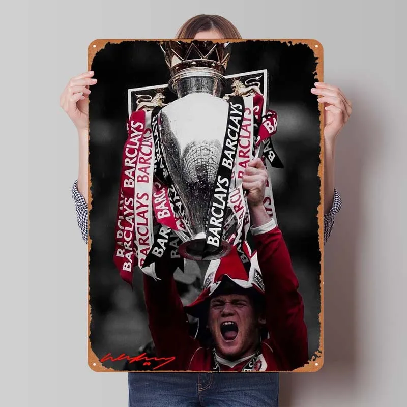 Wayne Rooney โปสเตอร์โลหะฟุตบอลกีฬาป้ายโลหะ Man Cave Custom Tinplate ป้ายสําหรับตกแต่ง Wall Art Retro มุมกาแฟ