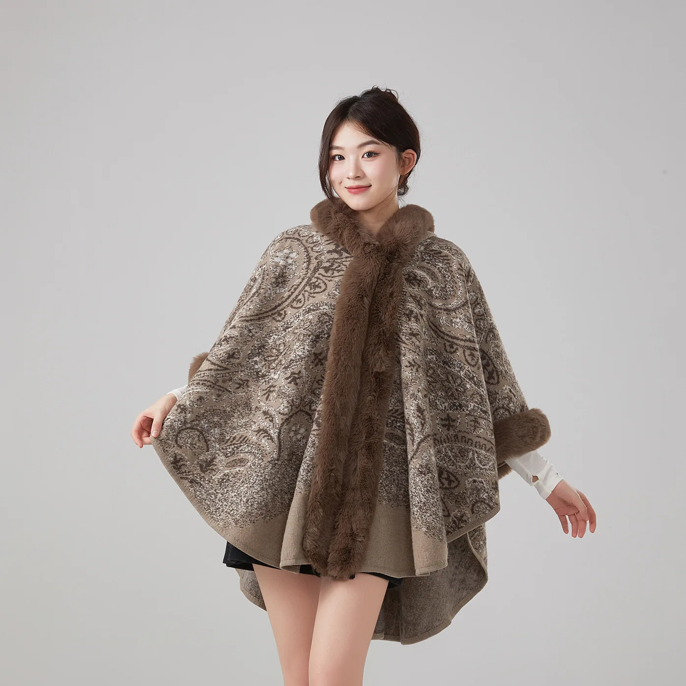 

Новый европейский и американский осенне-зимний жаккардовый теплый шарф с воротником из искусственного меха с капюшоном, накидка, шерстяной кардиган большого размера