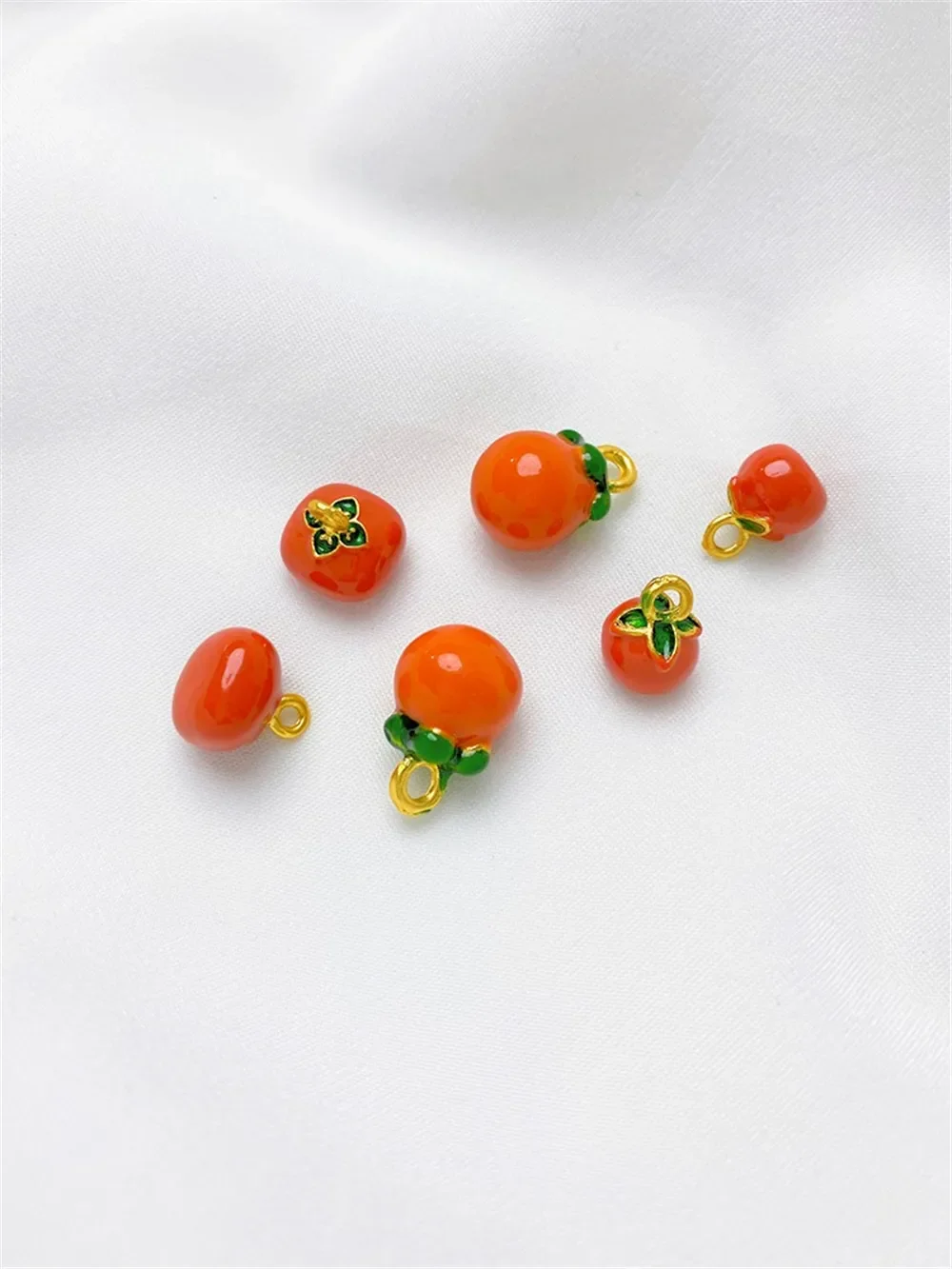 

Ancient Method Golden Good Persimmon Red Persimmon Pendant Small Pendant Handmade DIY Bracelet Necklace Ear Jewelry Material