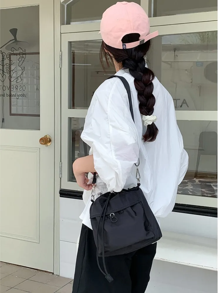 Drawstring Pleated Design Bucket Bag Women 2024 New Korean Nylon Casual Shoulder Bag Female Simple Solid Travel Crossbody Bag