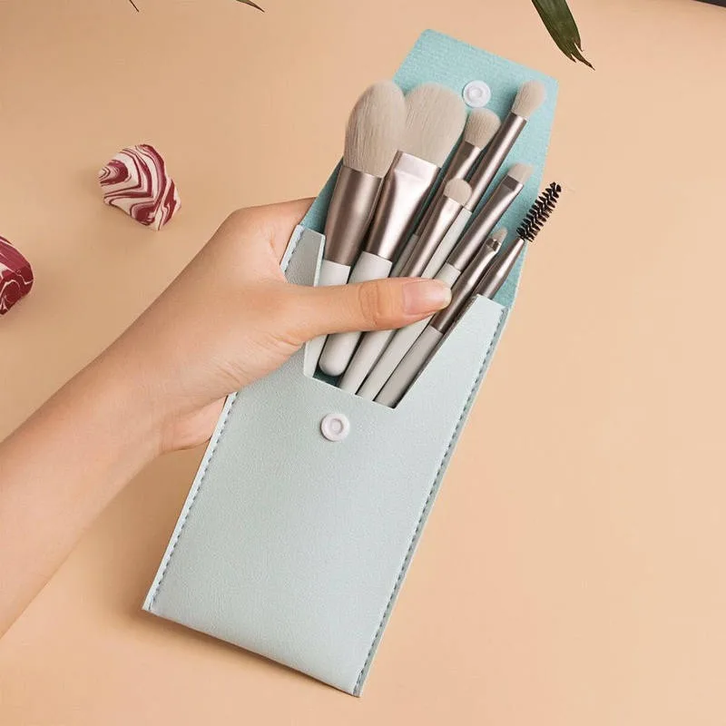 Set di pennelli per trucco portatile da 8 pezzi Pennello per correttore per trucco morbido Pennello per cipria in polvere Pennello per fondotinta per ombretto Strumenti di bellezza