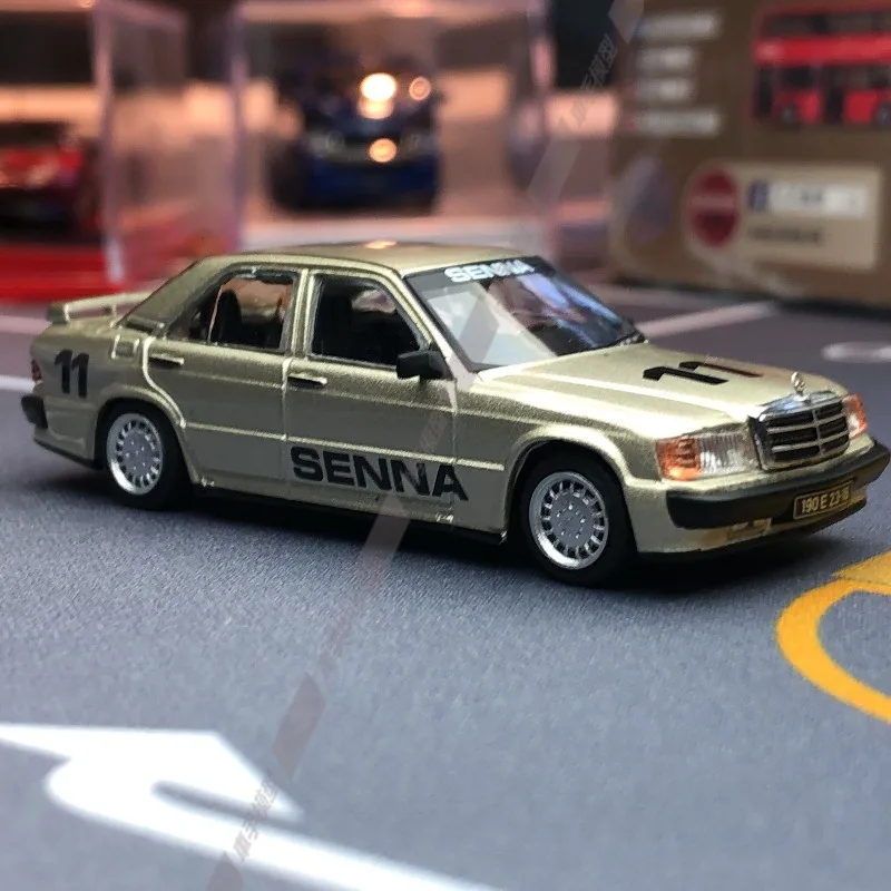TARMAC WERKT 1/64 190E 2.3-16 SENNA 1984-legering motorvoertuig speelgoed spuitgieten metalen model collectie jongen kerstcadeaus