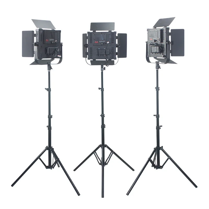 Portable outer shot set lights, studio interviews, live broadcast classrooms, three sets