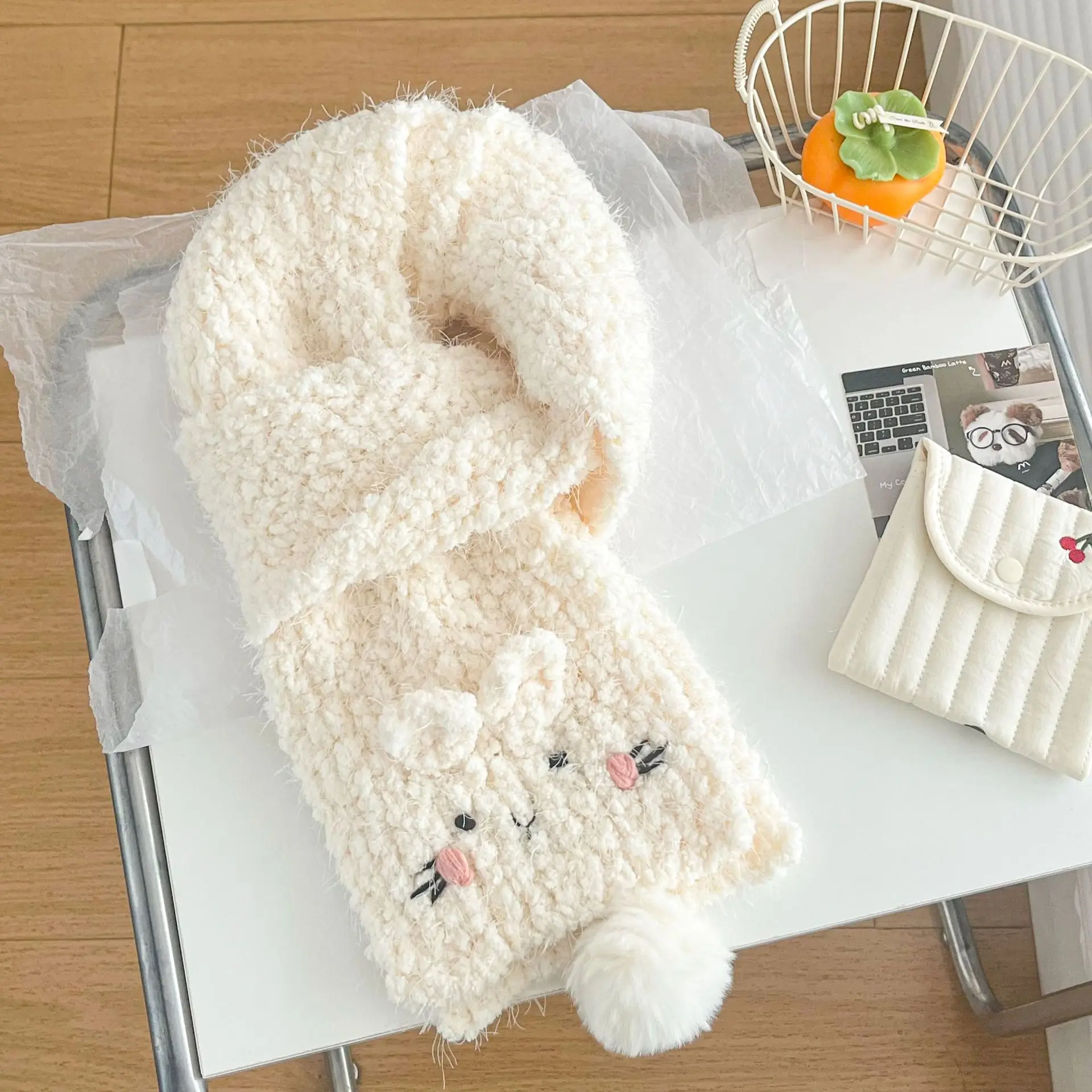 2025 new animal world hand-crocheted wool scarf men and women versatile winter cute soft warm scarf